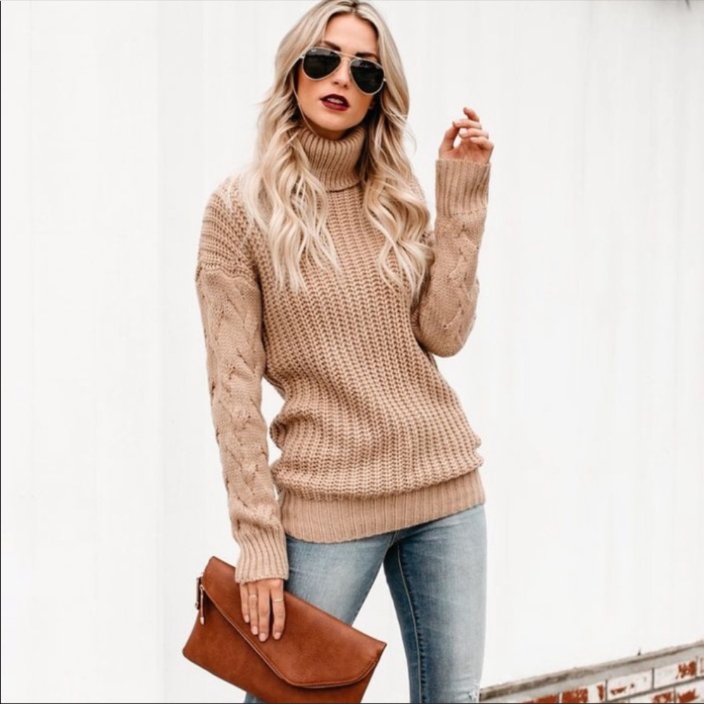 Vici Sweater